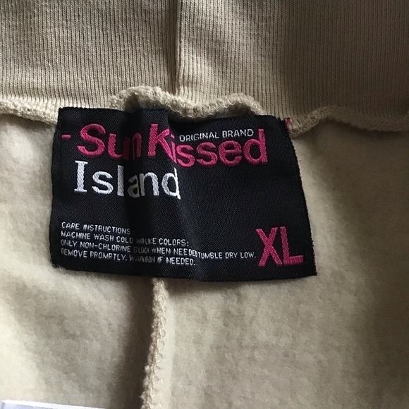 SUNKISSED Island Jamaica Sweats, XL - Picture 11 of 13